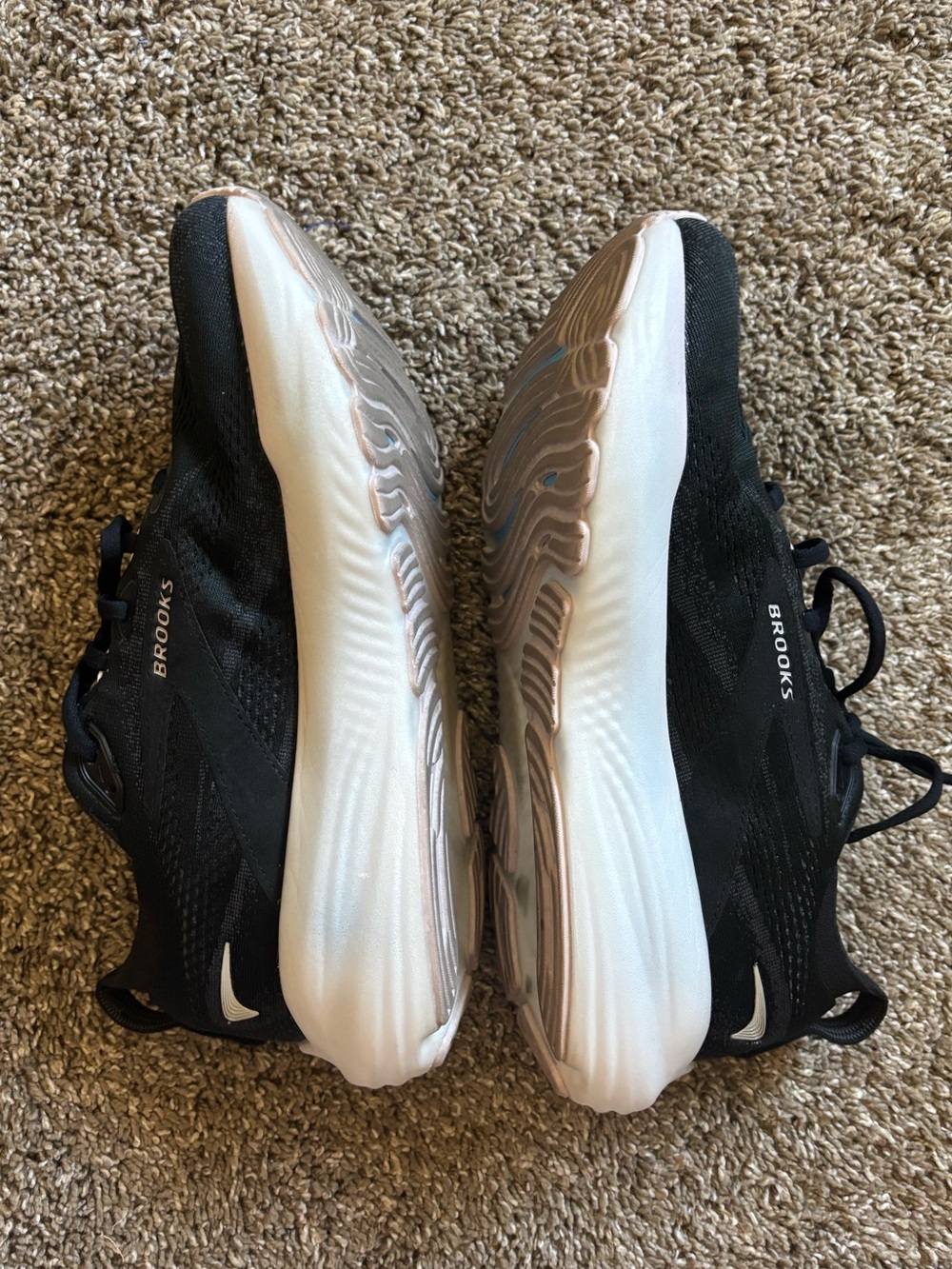 😱 SALE - Brooks Glycerin 22 Running Shoes in black - Picture 7 of 11